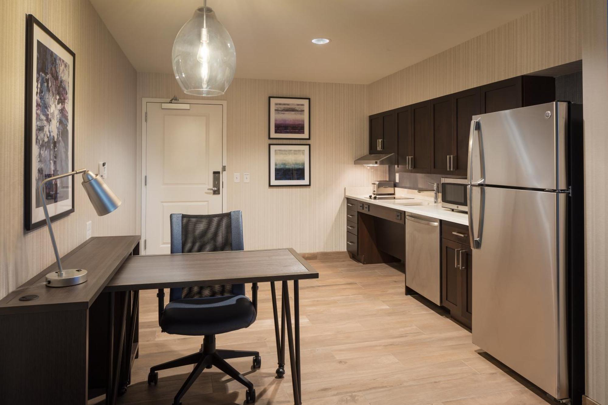 Homewood Suites By Hilton Needham Boston Экстерьер фото
